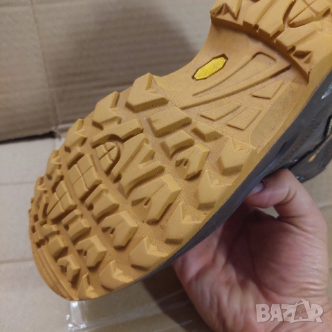 туристически обувки Lowa Renegade GTX Mid Low Rise номер 41 1/3 водоустойчиви , снимка 6 - Други - 51937534