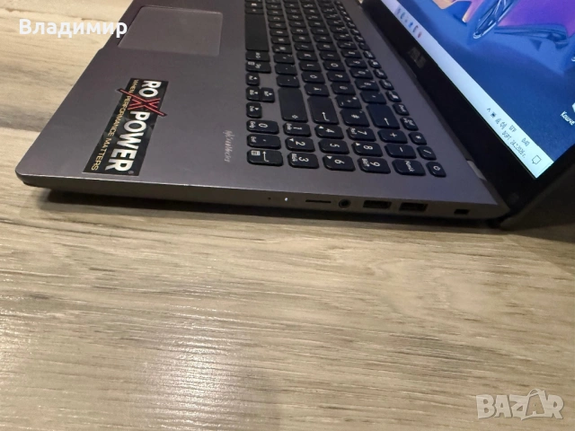 Asus R521U-i3 7020u/8гб/256гб м.2, снимка 7 - Лаптопи за дома - 53629238