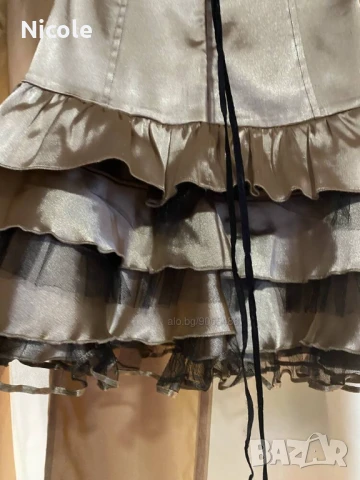 Страхотна празнична сатенена рокля, снимка 6 - Рокли - 50861761