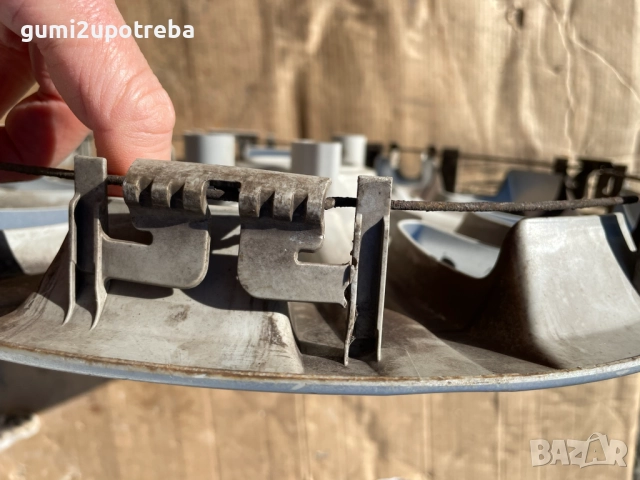 16 цола Тас VW Volkswagen Sharan Tiguan Оригинал 5N0601147, снимка 4 - Аксесоари и консумативи - 52942277