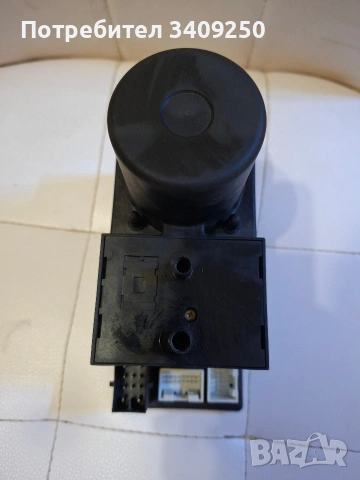 Вакуум помпа за централното заключване Ауди А3 8L, снимка 2 - Части - 53580338