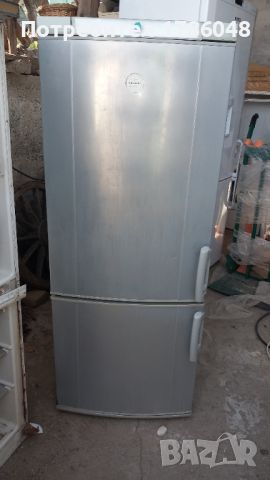 Хладилник с фризер в.1.53 ш 0.60 д.0.60, снимка 1 - Хладилници - 46309981