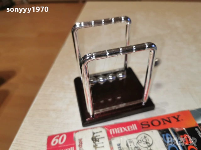 Люлката на Нютон 9Х9Х8СМ 1601261541, снимка 8 - Колекции - 53122835