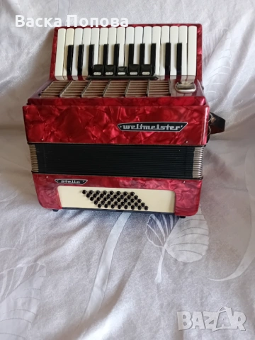 Акордеон- Велтмайстер Стела.40 баса