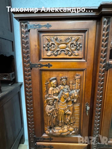 Уникален шкаф - витрина от дъбов масив, снимка 6 - Шкафове - 50947899