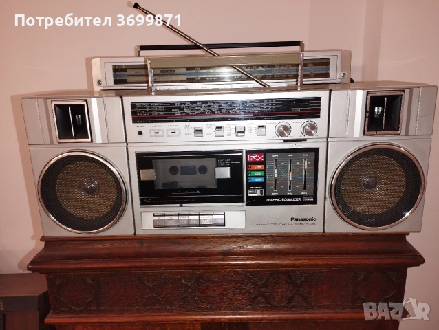 Радиокасетофон Панасоник.