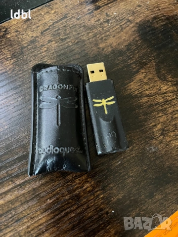 AudioQuest DragonFly Black v1.5 Plug-in USB DAC + Preamp + Headphone Amp