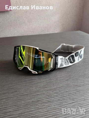 Каска Troy lee Se4 + Очила 100% Armega, снимка 2 - Аксесоари и консумативи - 53459900