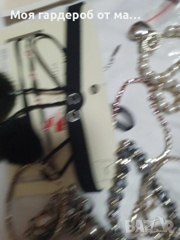Лот от бижута. Внос Лондон , снимка 8 - Бижутерийни комплекти - 53737579
