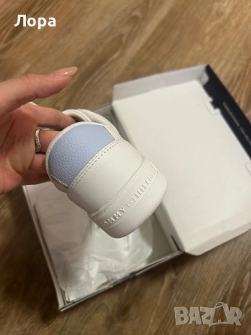 Tommy Hilfiger дамски кецове нови, снимка 7 - Кецове - 53727122