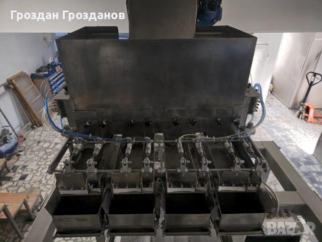 Вертикална пакетираща машина (VFFS) – реновирана, отлично състояние, снимка 18 - Индустриална техника - 52997481