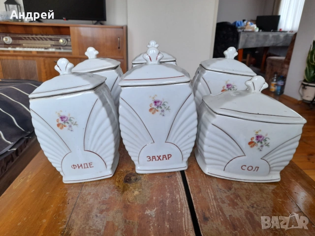 Стар порцеланов комплект за подправки, снимка 4 - Други ценни предмети - 54294623