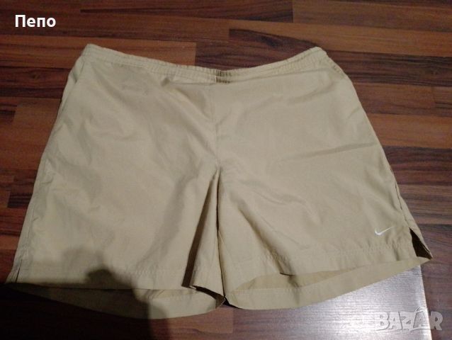 Къси гащи Nike, снимка 1 - Къси панталони - 45952957