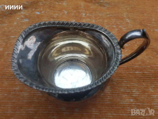 Посребрена кана , снимка 2 - Антикварни и старинни предмети - 53457691