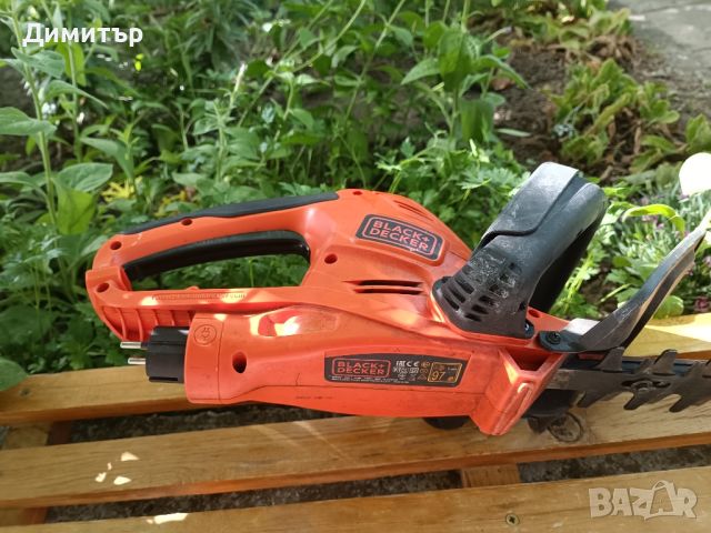 Black & Decker GT5560 електрически храсторез 550W за части , снимка 3 - Други инструменти - 46329406