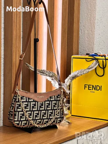 Fendi дамски чанти различни цветове , снимка 8 - Чанти - 48235627