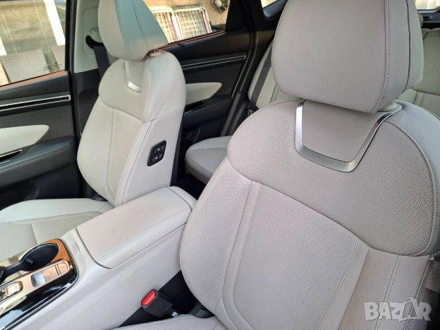 Hyundai Tucson 1.6 hybrid , снимка 11 - Автомобили и джипове - 53876363