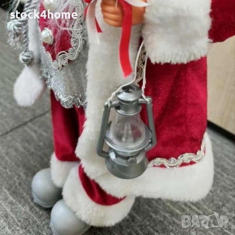 Голям Дядо Коледа с червено палто , торба и фенер, 70х25 см, снимка 4 - Други - 52524769