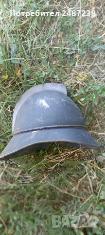 Пожарникарска швейцарска каска, снимка 2 - Антикварни и старинни предмети - 50996811