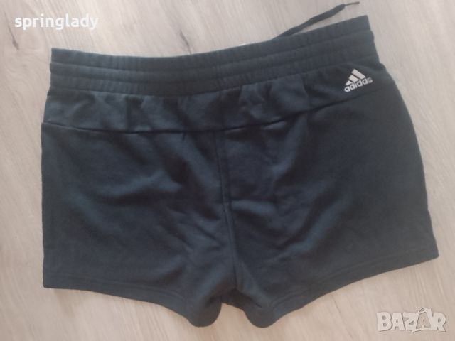 Къси панталони Адидас/ Adidas, снимка 2 - Къси панталони и бермуди - 45714758