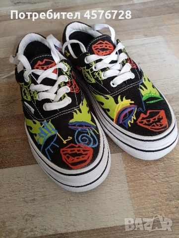 Дамски кецове Vans /тийнейджърски/