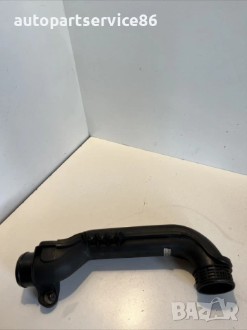 Маркуч за интеркулер за Skoda Octavia 2.0 TDI (2009) 3C0145770E 