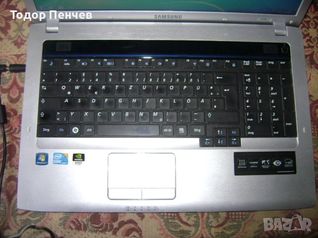 Samsung R730 17.3 инча неокомплектован за части, снимка 3 - Лаптопи за дома - 52790681