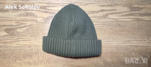 Зимни плетени шапки – различни цветове, снимка 3 - Шапки - 53072830