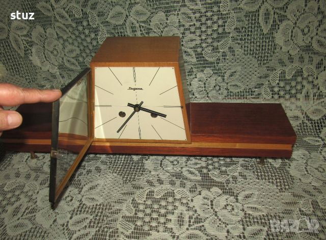 Настолен, каминен часовник Dugena, механичен, снимка 3 - Антикварни и старинни предмети - 45843637