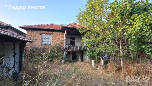 Къща в с. Сухозем, снимка 2 - Къщи - 51179553