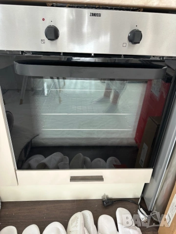 Нова фурна за вграждане  ZANUSSI ZOB365, снимка 6 - Печки, фурни - 53665350
