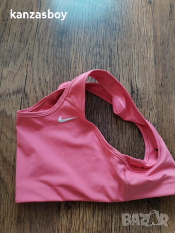 nike sport bras - страхотно бюстие КАТО НОВО С, снимка 5 - Корсети, бюстиета, топове - 51846381