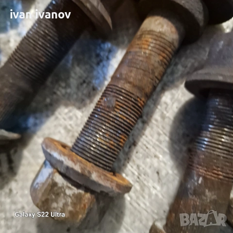 Болт 4т Ремарке и камион, снимка 2 - Аксесоари и консумативи - 53183417