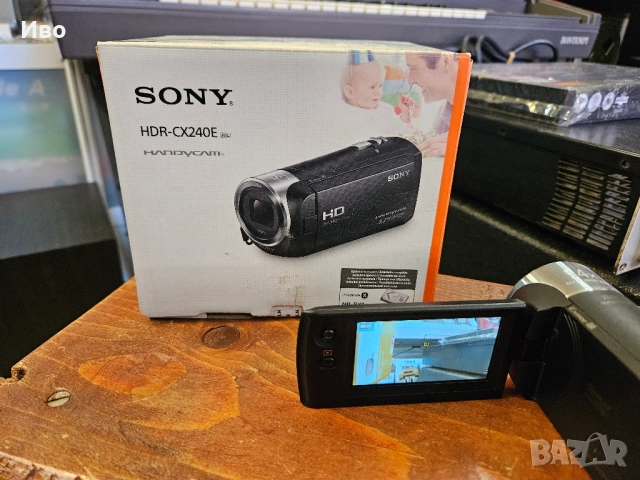 Видеокамера Sony HDR-CX240E Пълен комплект, отлично състояние., снимка 5 - Камери - 52077128
