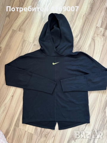 Дамска блуза M размер, снимка 12 - Суичъри - 53927223