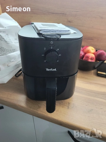 Фритюрник с горещ въздух серия LF16-P 1430W черен 3.5л. Tefal 