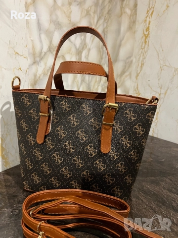 Чанта на Guess, снимка 2 - Чанти - 52742069