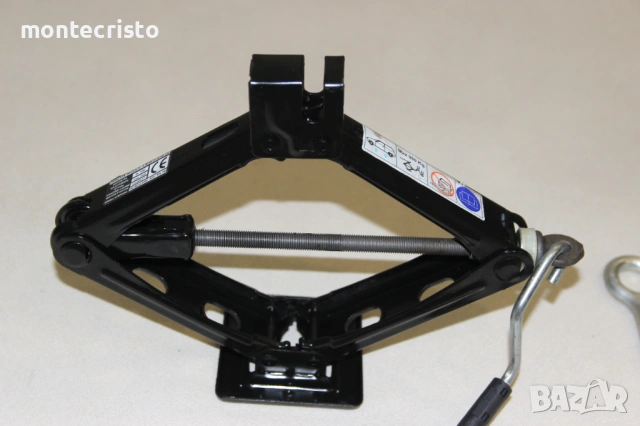 ✔️Оригинален комплект крик Alfa Romeo Mito (2008-2018г.) ключ за гуми кука за теглене Alfa Mito, снимка 4 - Аксесоари и консумативи - 54152248