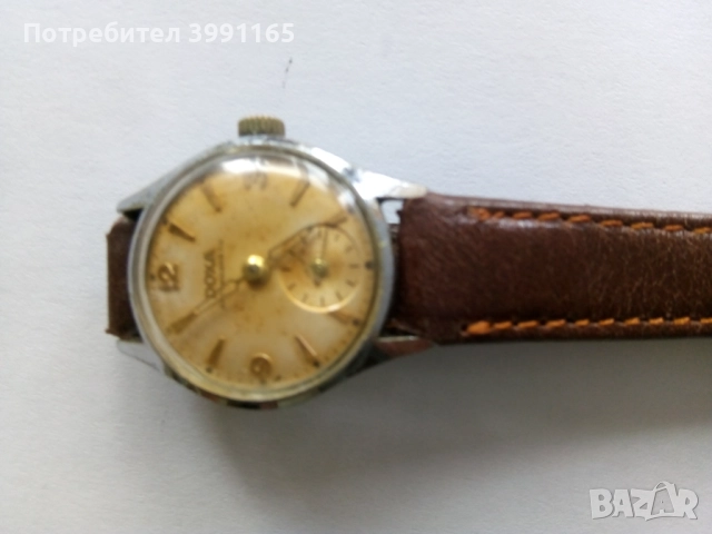 Продавам дамски швейцарски часовник Докса