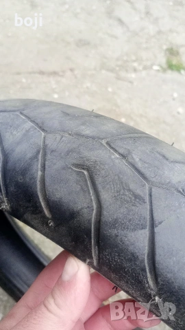 Гума Пирели 100/80/16, снимка 5 - Гуми и джанти - 54208890