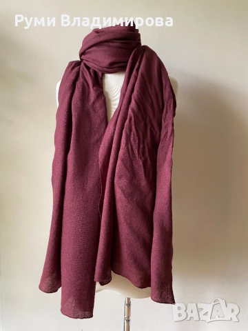 Шал в цвят бордо Bruuns bazaar 50 % вълна и 50 % коприна, снимка 4 - Шалове - 52718902