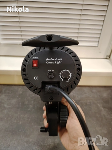 Студийна светкавица METTLE Professional Quartz Light (QL‑1000), снимка 3 - Светкавици, студийно осветление - 54093743