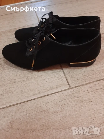 Дамски обувки , снимка 2 - Дамски ежедневни обувки - 51154338