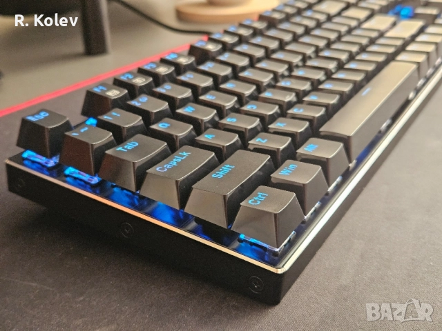Механична клавиатура Redragon Devarajas K556 RGB, снимка 5 - Клавиатури и мишки - 51830948