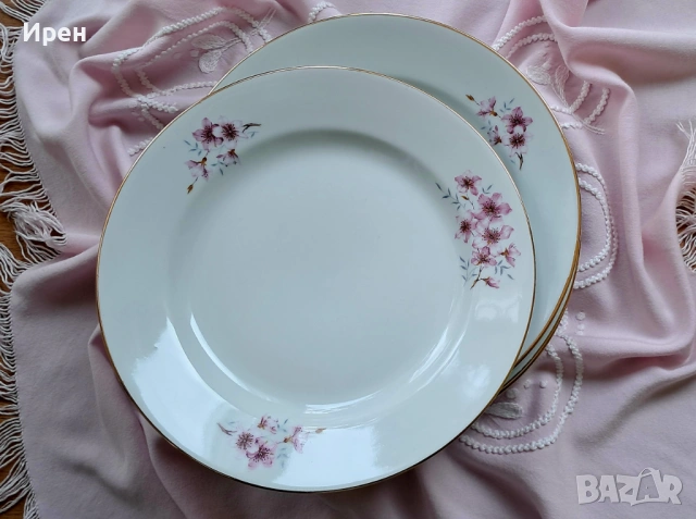 Основни чинии „Ябълков цвят“ на Китка