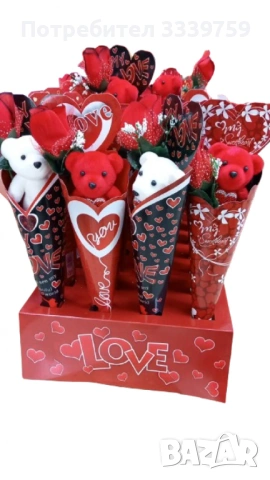 Ръчно декорирано мече с изкуствени рози., снимка 2 - Декорация за дома - 53344631