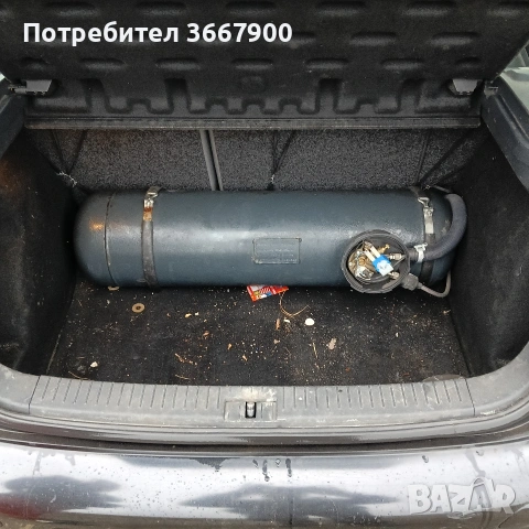 Сеат Ибиза 1.4, снимка 8 - Автомобили и джипове - 53618208