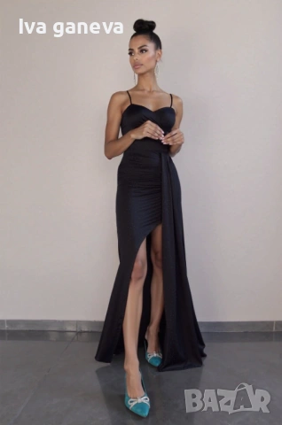 Рокля с камъчета 