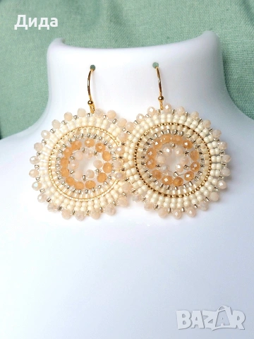 Нови обеци с кукички в три цвята, снимка 3 - Обеци - 53959474