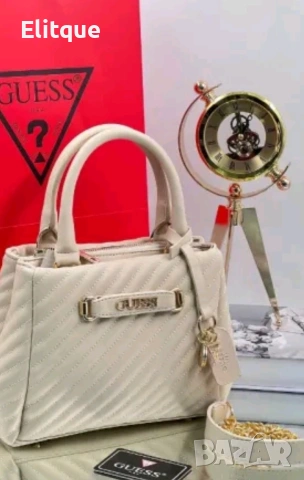 чанти Guess , снимка 7 - Чанти - 53087845